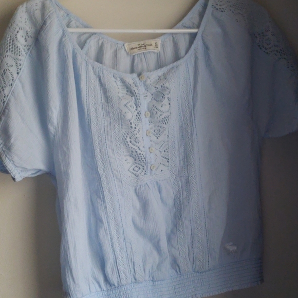 Abercrombie & Fitch Tops - Abercrombie & Fitch shirt